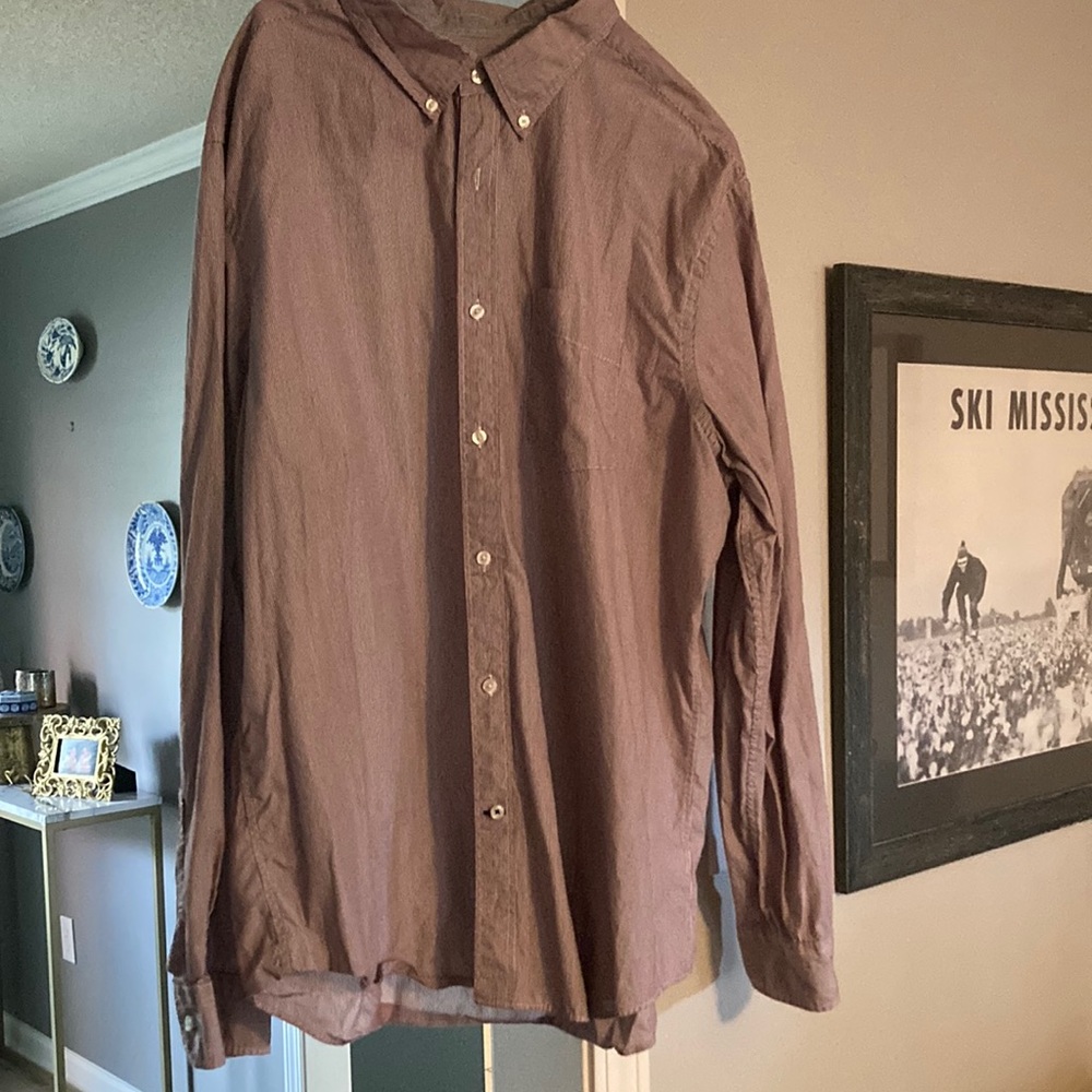 American Eagle outfitters classic fit button down